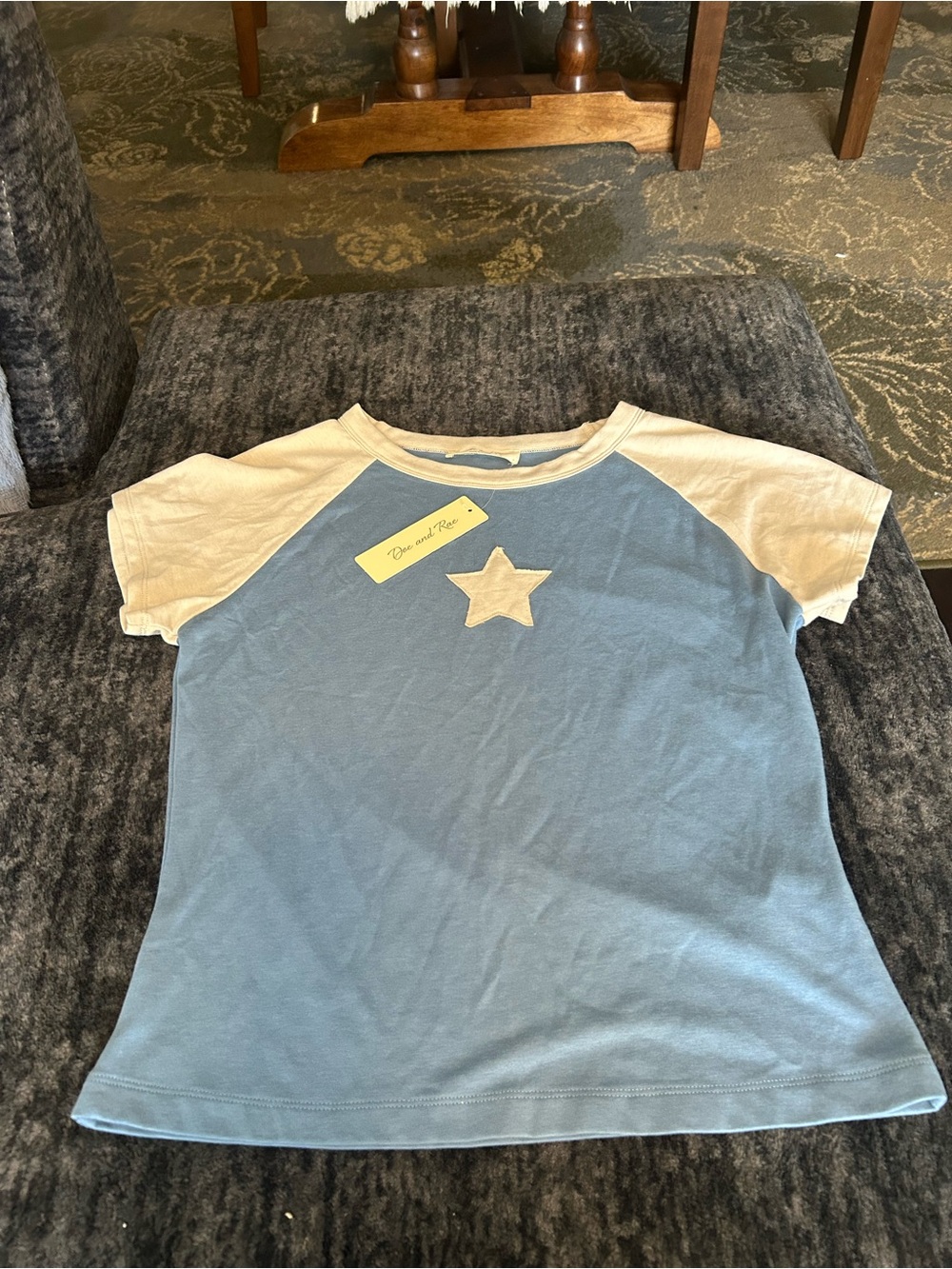 Womens /junior Two-Tone Blue & Cream Star Raglan Tee